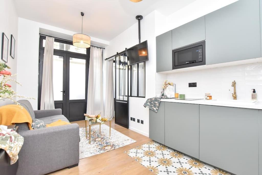 Appartamento Charming Flat In Montmartre - Imhost Parigi Esterno foto