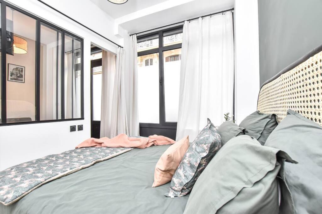 Appartamento Charming Flat In Montmartre - Imhost Parigi Esterno foto